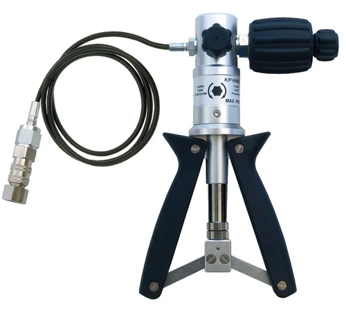 pressure-calibrator-pump